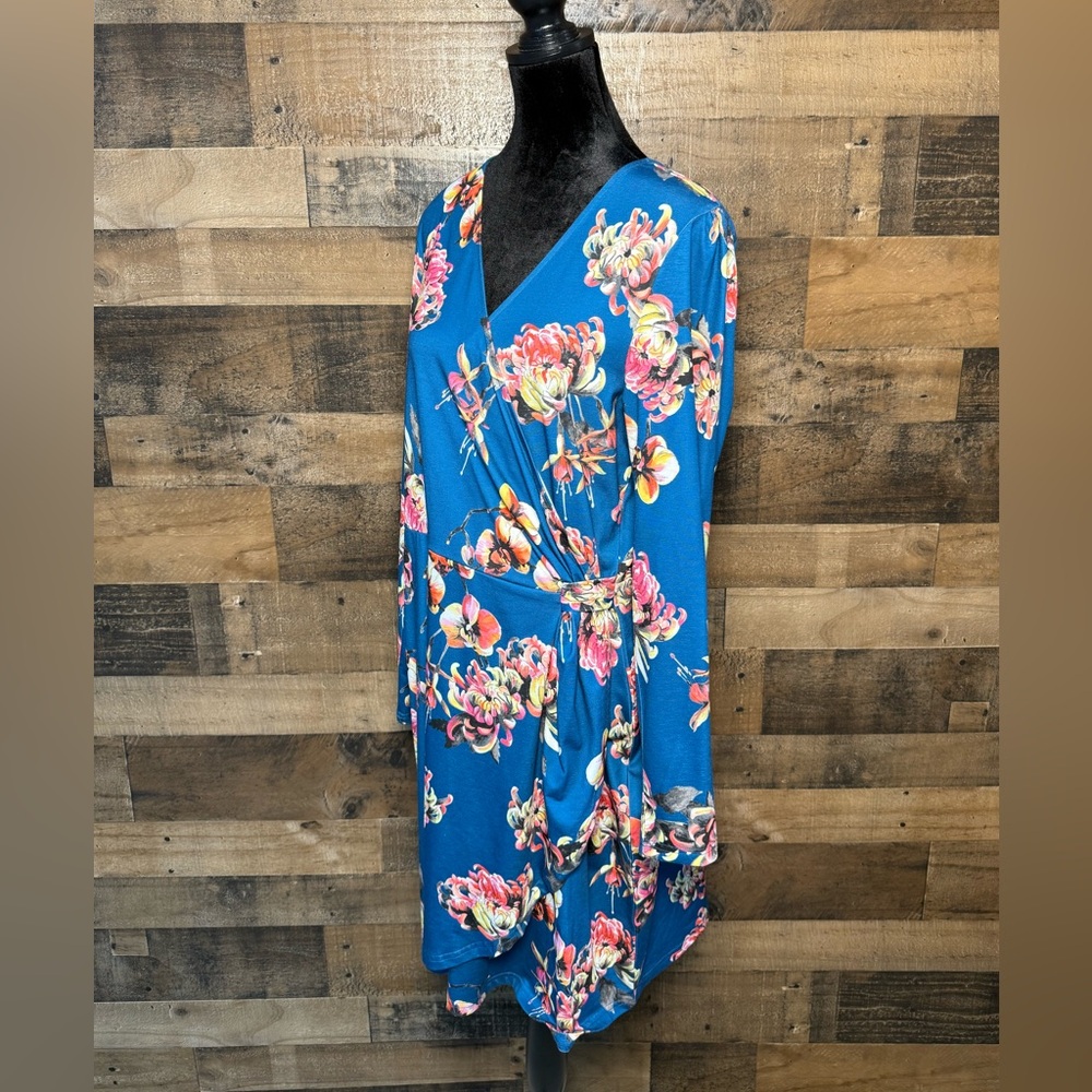 Uttam Boutique Blue Pink Floral Dress V Neck 10/1… - image 2